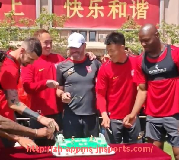 江南体育APP-英超球员赛季出场时间排行榜与效率分析