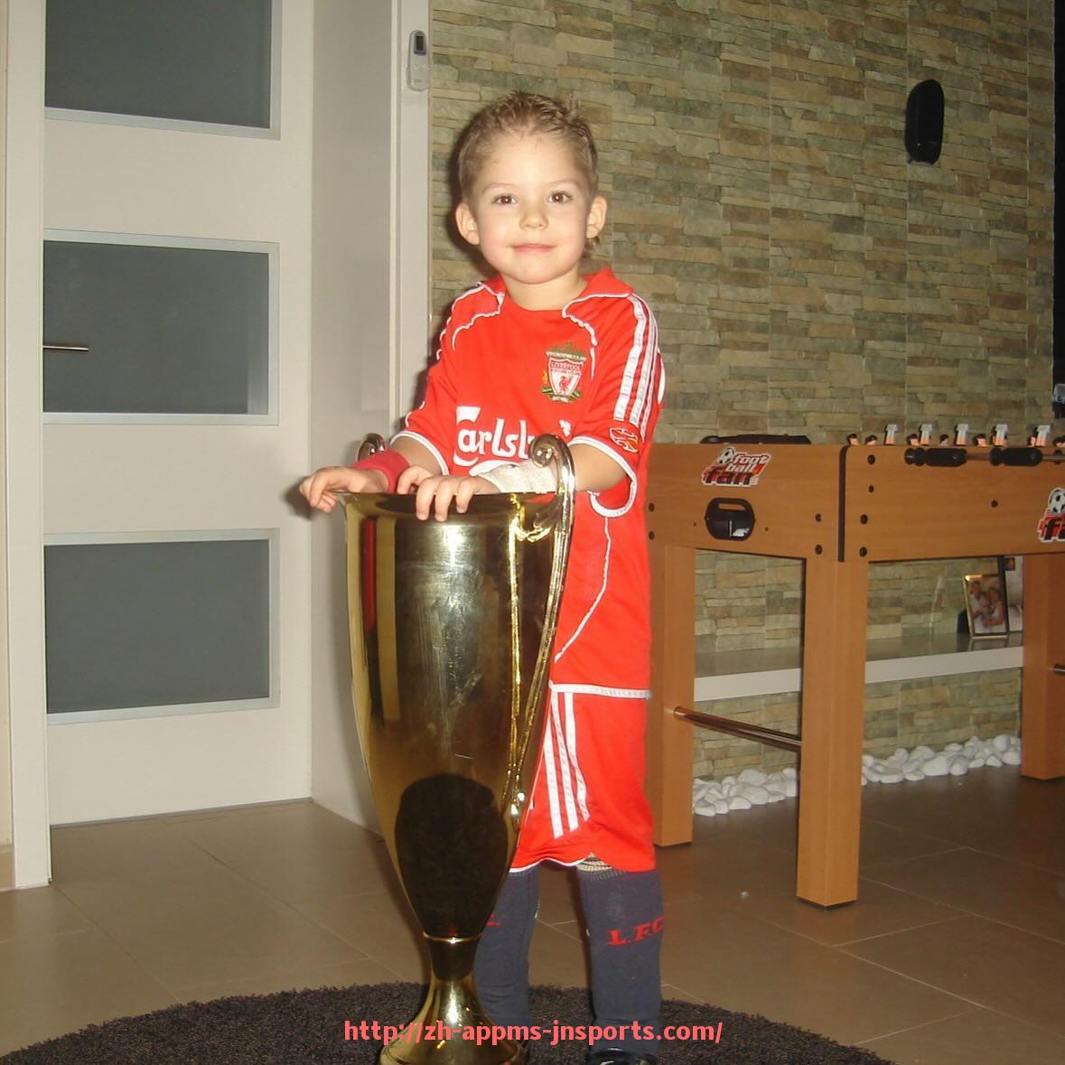 江南体育APP-世俱杯全场比分实时更新及关键数据